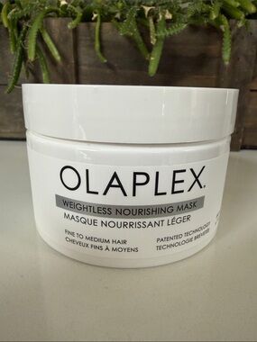 OLAPLEX Weightless Nourishing Mask - White